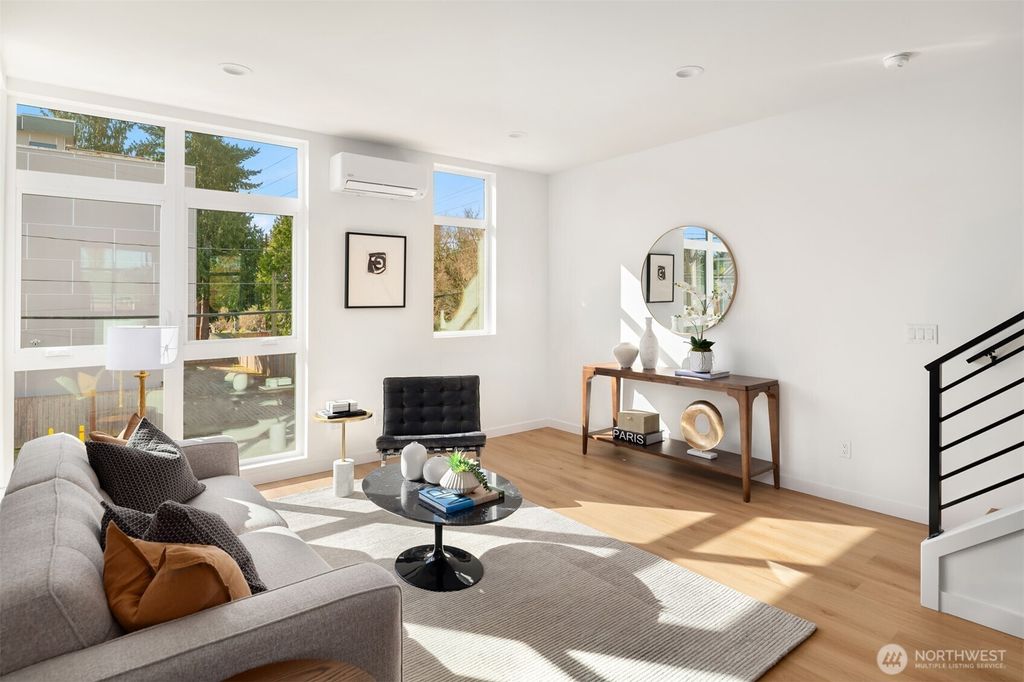 Photo of 632 N 92nd Street, Seattle, WA 98103 (MLS # 2490785)