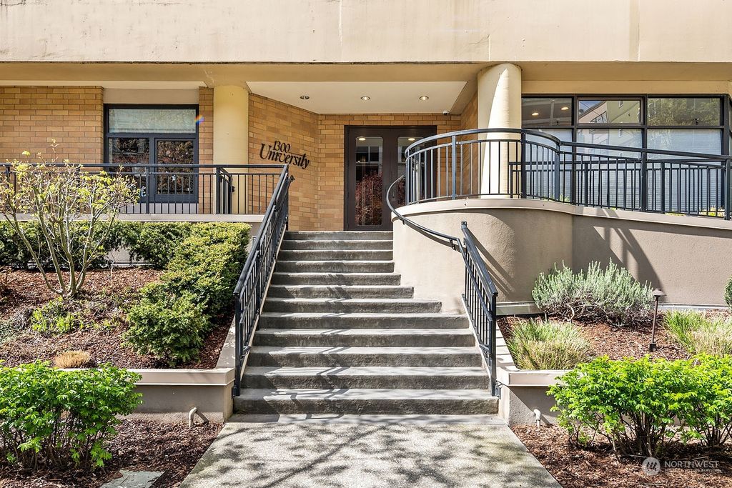 Photo of 1300 University Street #6E, Seattle, WA 98101 (MLS # 2049247)