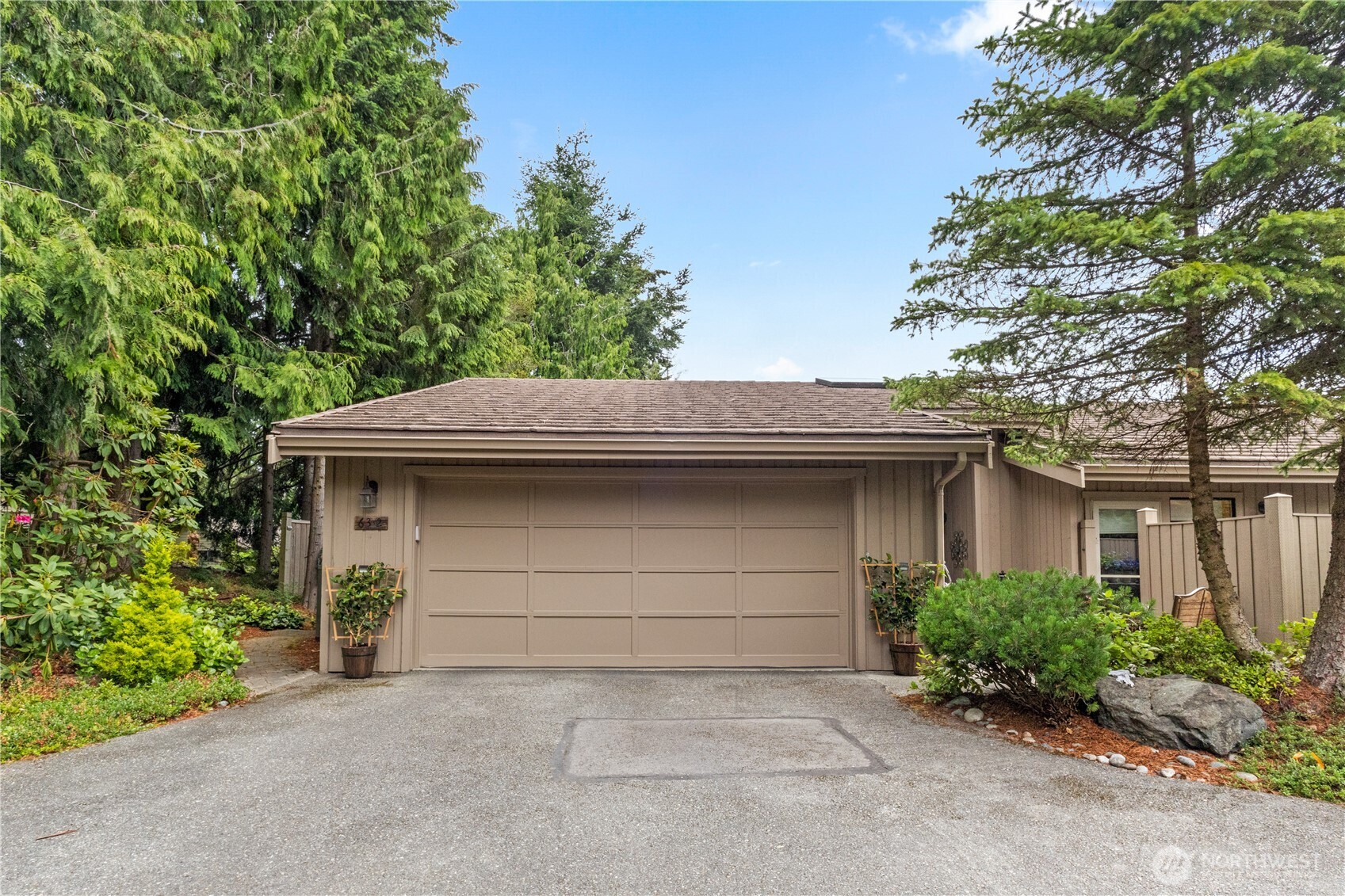 63 Bluffs Lane 2