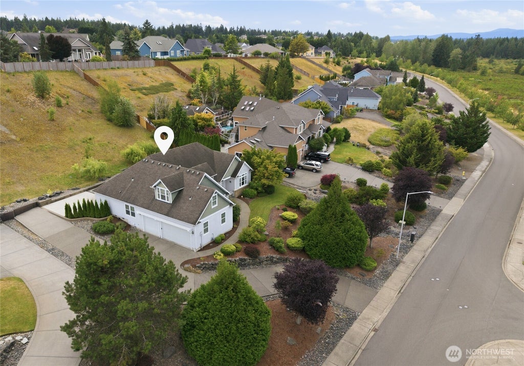 Photo of 9245 Piperhill Drive SE, Olympia, WA 98513 (MLS # 2575250)