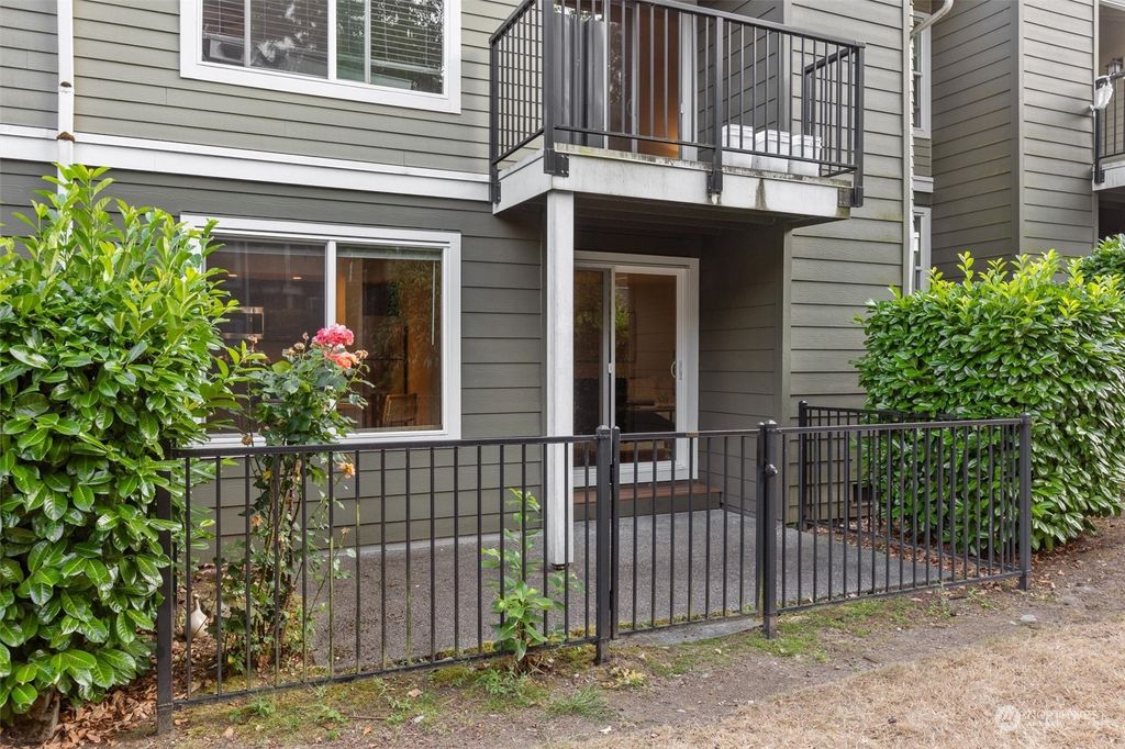 Photo of 820 Cady Road #F103, Everett, WA 98203 (MLS # 2318826)