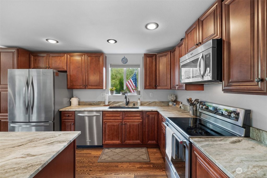 Photo of 19036 120th Avenue SE, Renton, WA 98058 (MLS # 2150120)