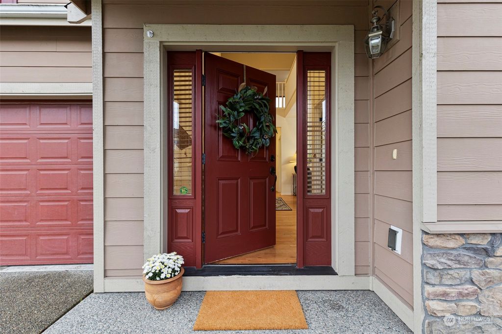 Photo of 7202 39th Place NE, Marysville, WA 98270 (MLS # 2180059)