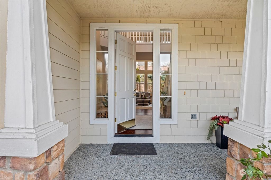 Photo of 23965 SE 10th Street, Sammamish, WA 98075 (MLS # 2323692)