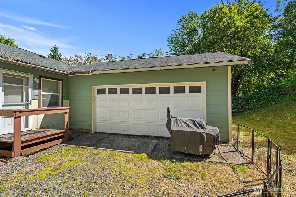 listing image 9365340287389781662