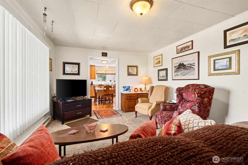 listing image 9366756690909788385