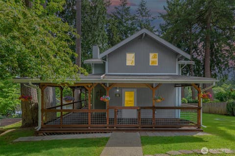 Photo of 390 E Lakeshore Drive, Shelton, WA 98584 (MLS # 2550701)