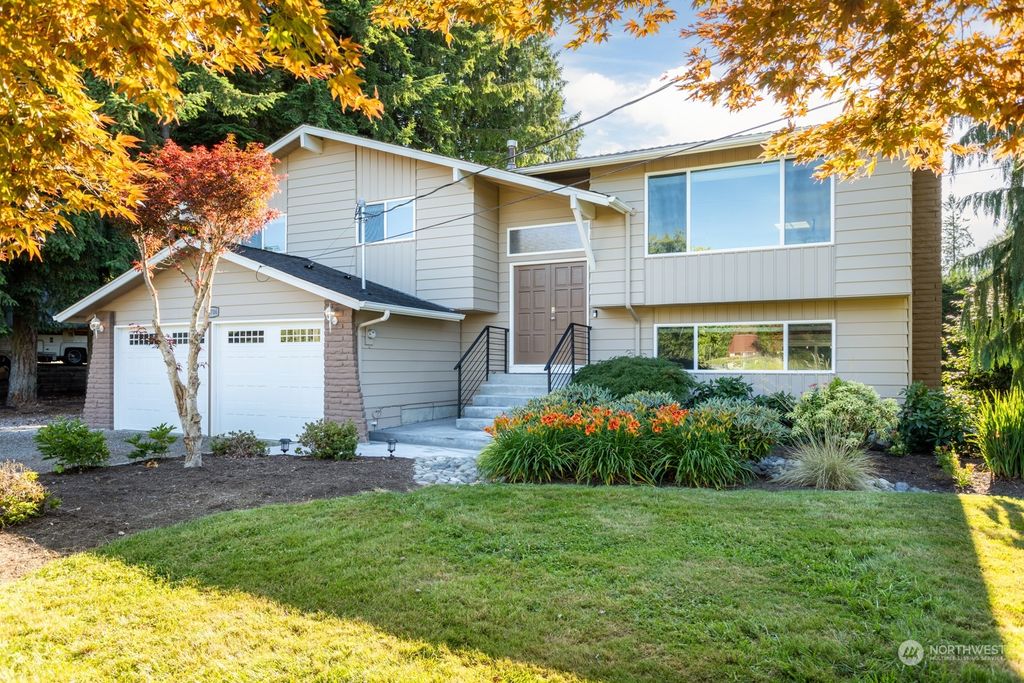 Photo of 15706 91st Avenue SE, Snohomish, WA 98296 (MLS # 2138096)