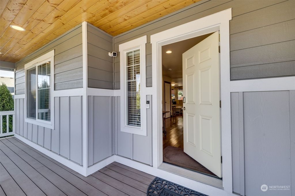 Photo of 28515 75th Drive NW, Stanwood, WA 98292 (MLS # 2297319)