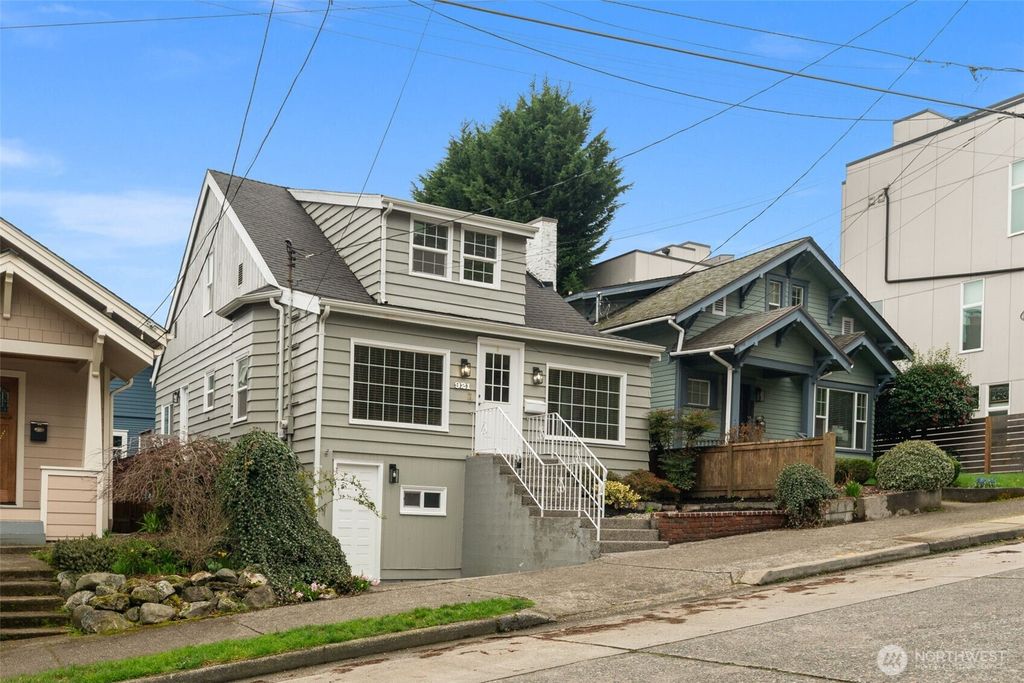 Photo of 921 N 50th Street, Seattle, WA 98103 (MLS # 2492356)