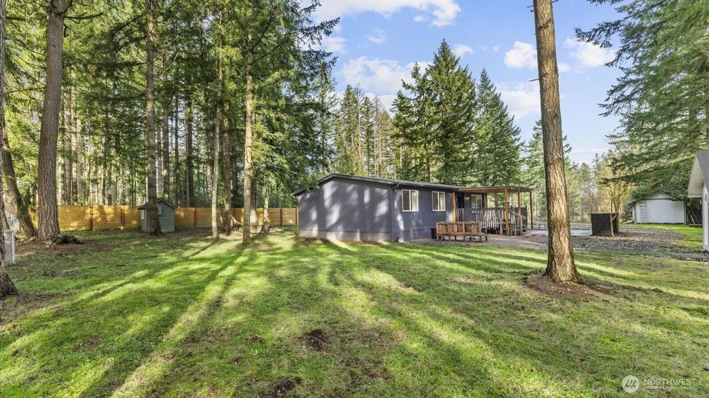Photo of 20609 SE 245th Place, Maple Valley, WA 98038 (MLS # 2476403)