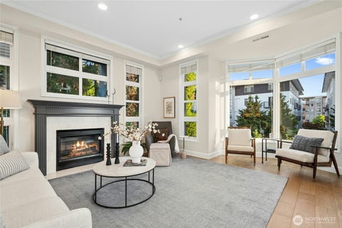 Photo of 520 6th Avenue #2001, Kirkland, WA 98033 (MLS # 2586197)