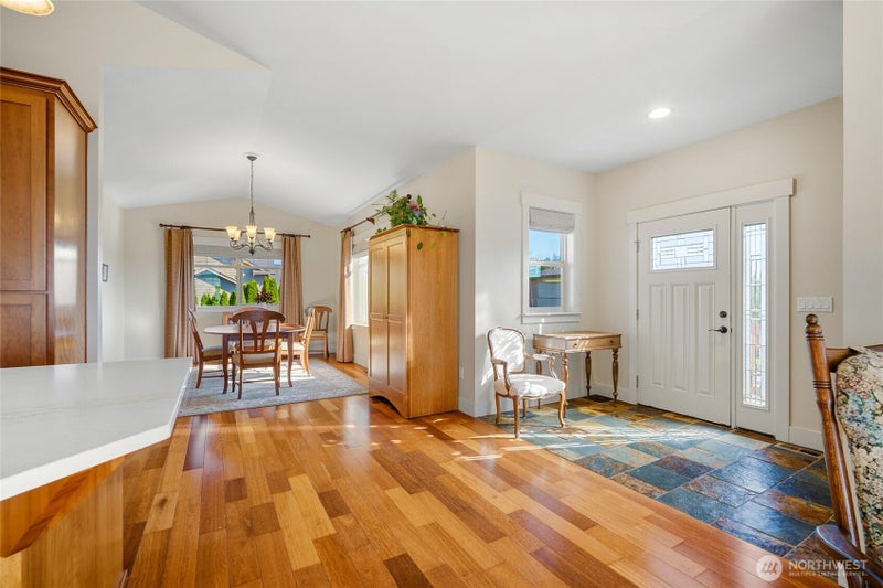 5675 Meadow View Court