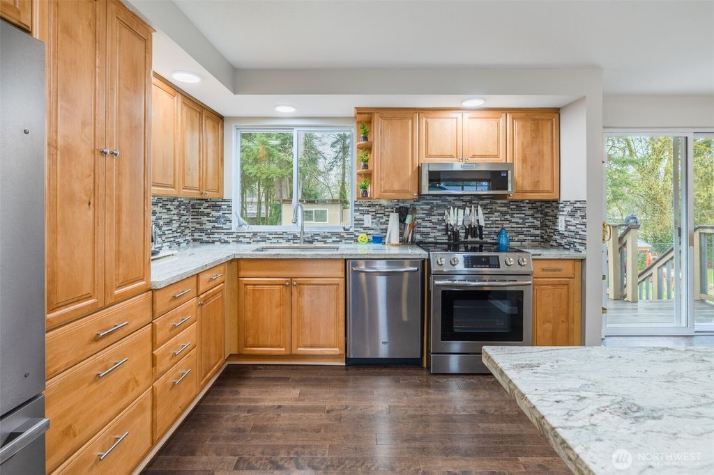 Photo of 18967 127th Place SE, Renton, WA 98058 (MLS # 2509111)