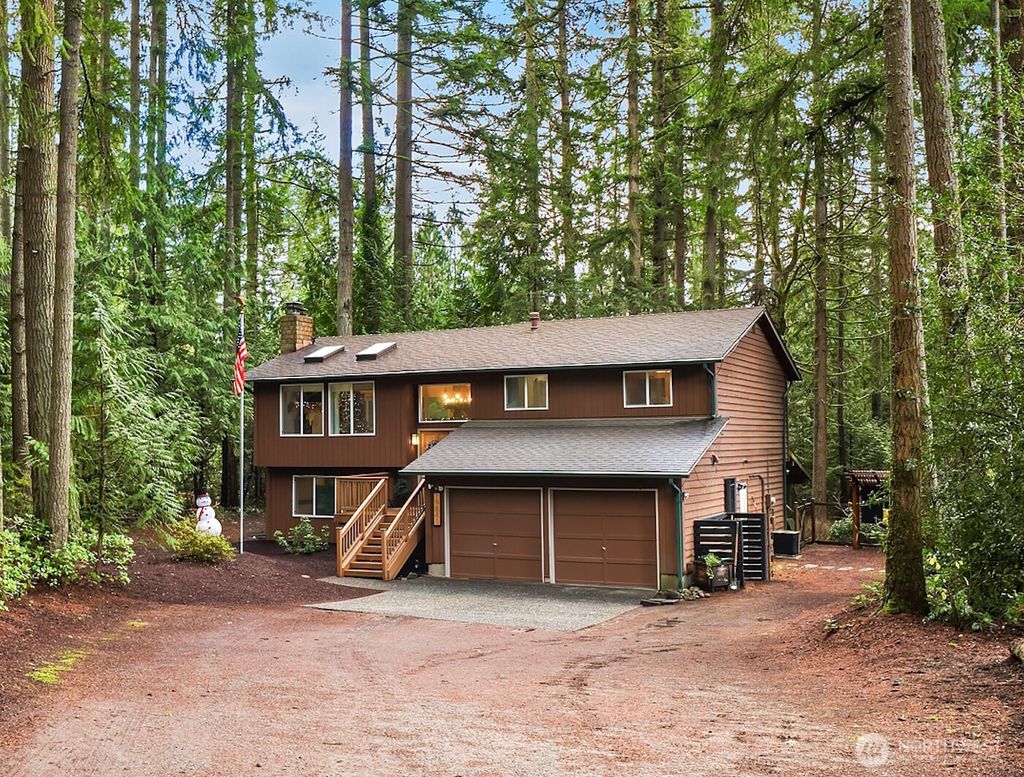 Photo of 19841 NE 174th Street, Woodinville, WA 98077 (MLS # 2463003)