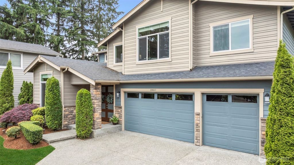 Photo of 18611 136th Avenue NE, Woodinville, WA 98072 (MLS # 2373976)