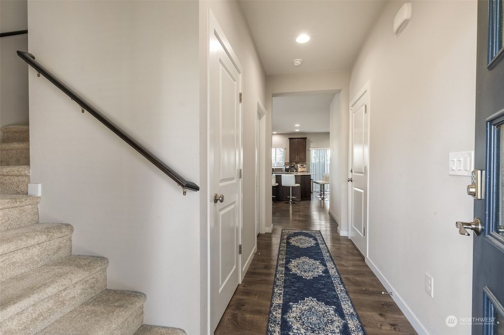 Photo of 14503 38th Avenue W, Lynnwood, WA 98087 (MLS # 2026546)