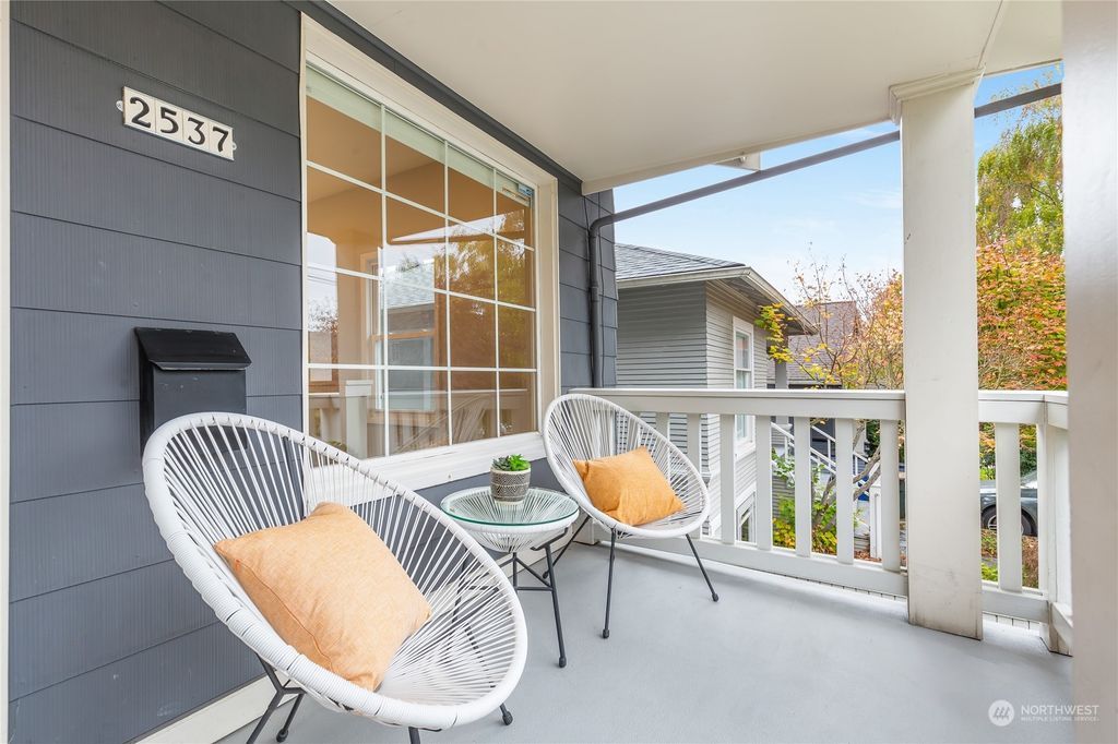 Photo of 2537 2nd Avenue W, Seattle, WA 98119 (MLS # 2171207)