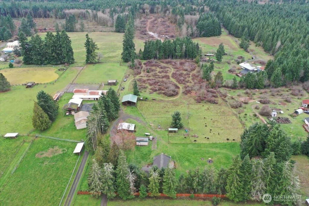Photo of 966 Military Road S, Winlock, WA 98596 (MLS # 2467893)