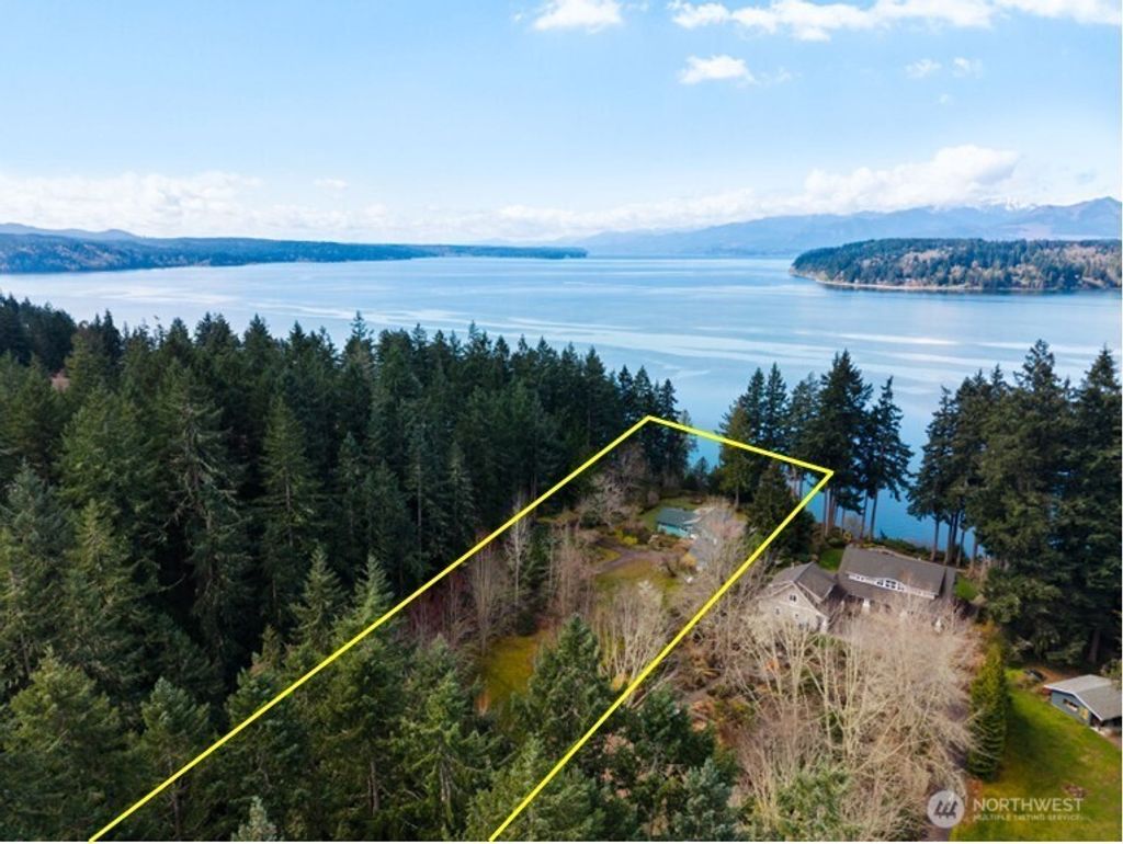 Photo of 6873 NW Brothers View Lane, Silverdale, WA 98383 (MLS # 2493368)