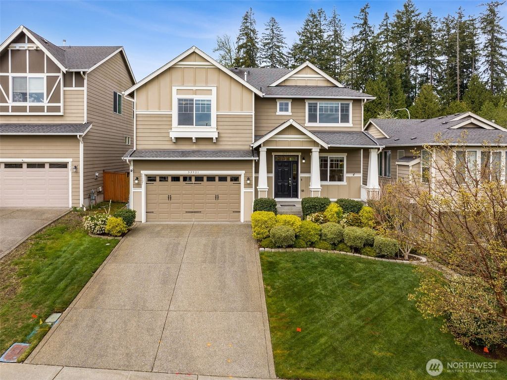 Photo of 33921 12th Place SW, Federal Way, WA 98023 (MLS # 2507608)