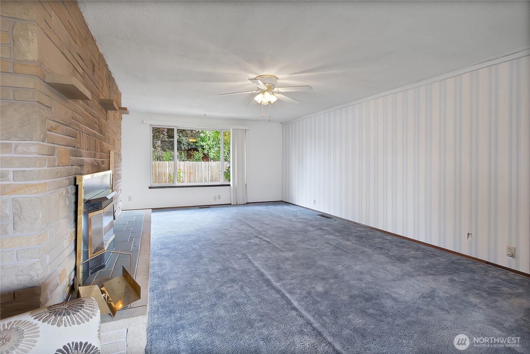 294 S C Street