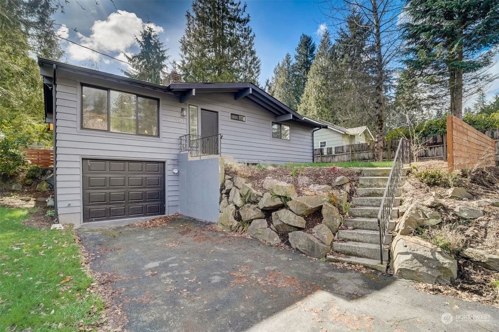 Photo of 9247 NE 180th Street, Bothell, WA 98011 (MLS # 2206836)