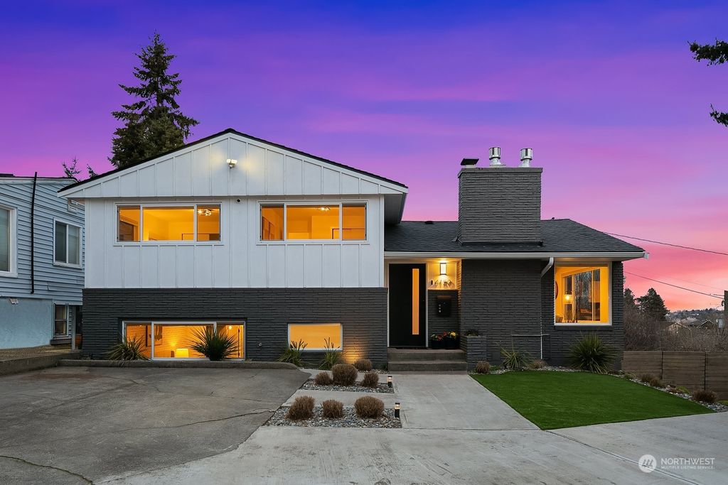 Photo of 4150 41st Avenue SW, Seattle, WA 98116 (MLS # 2051087)
