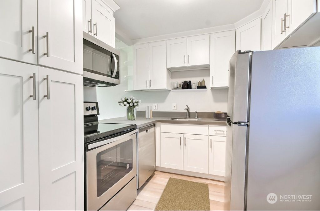 Photo of 25220 105th Place SE #Q3, Kent, WA 98030 (MLS # 2223877)