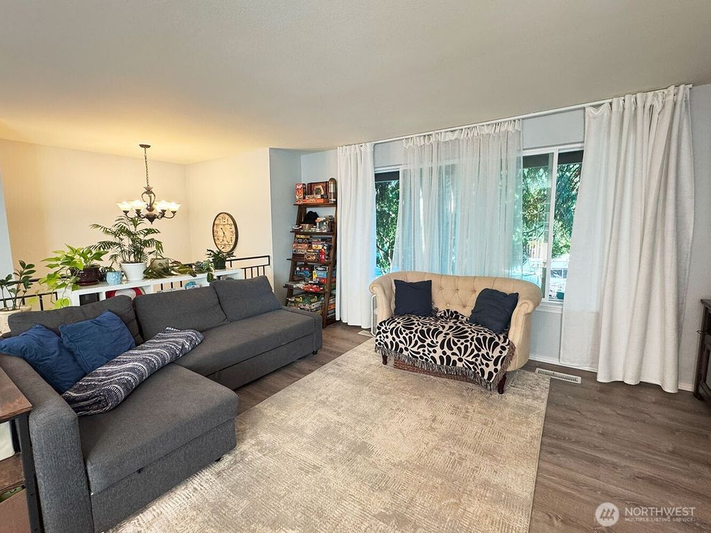 Photo of 19310 1st Avenue SE, Bothell, WA 98012 (MLS # 2422865)
