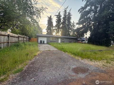 Photo of 12202 107th Avenue Ct E, Puyallup, WA 98374 (MLS # 2540790)
