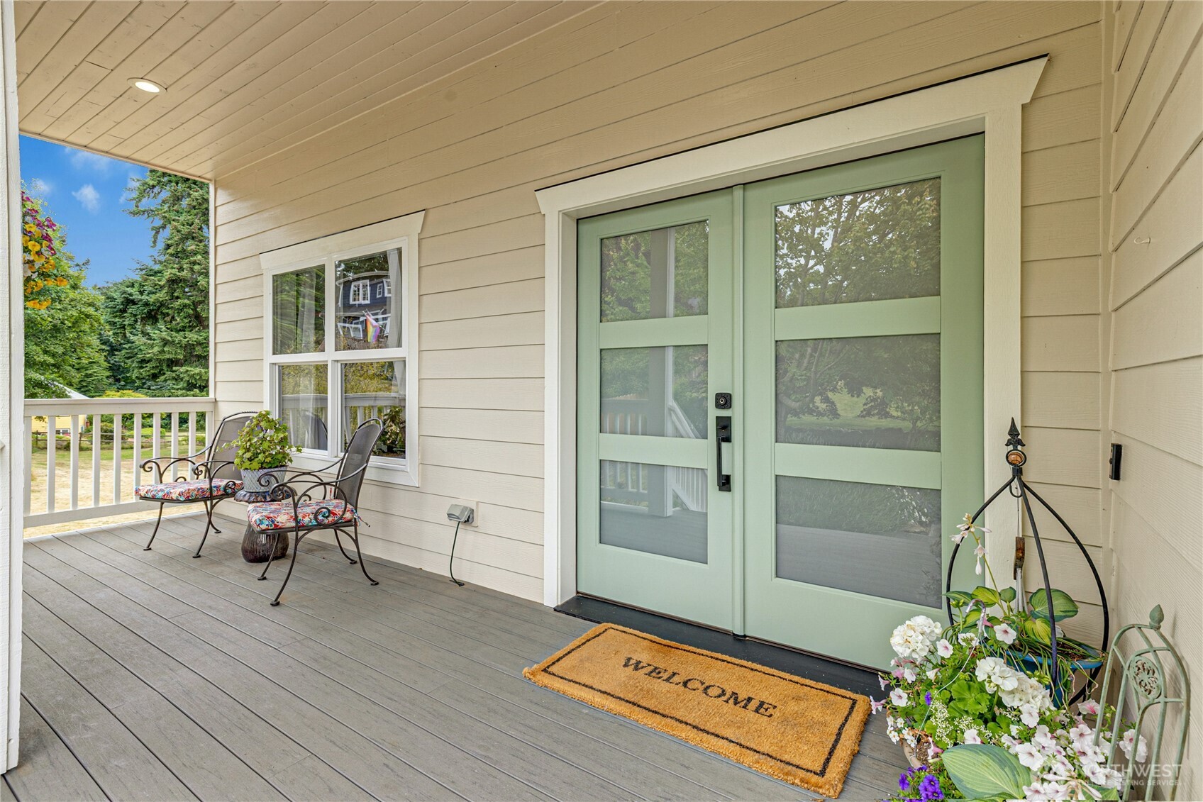 11518 NE Skyward Loop