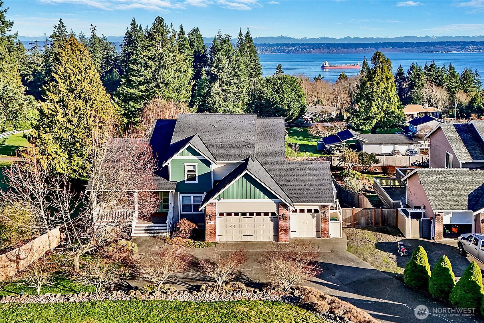 11518 NE Skyward Loop