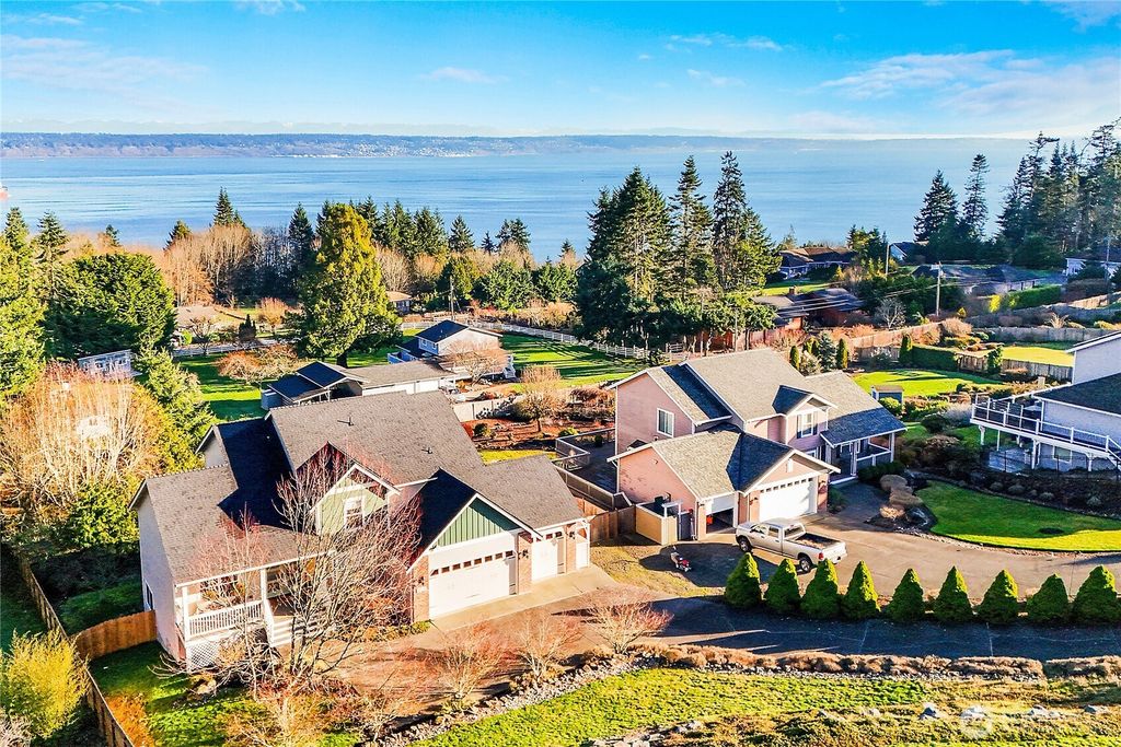 Photo of 11518 NE Skyward Loop, Kingston, WA 98346 (MLS # 2479994)