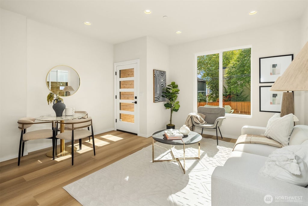 Photo of 506 Ward Street #A, Seattle, WA 98109 (MLS # 2591483)