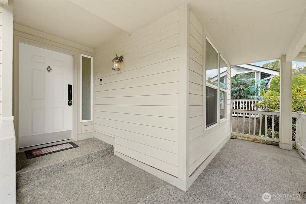 Photo of 32133 37th Place S, Federal Way, WA 98001 (MLS # 2564404)