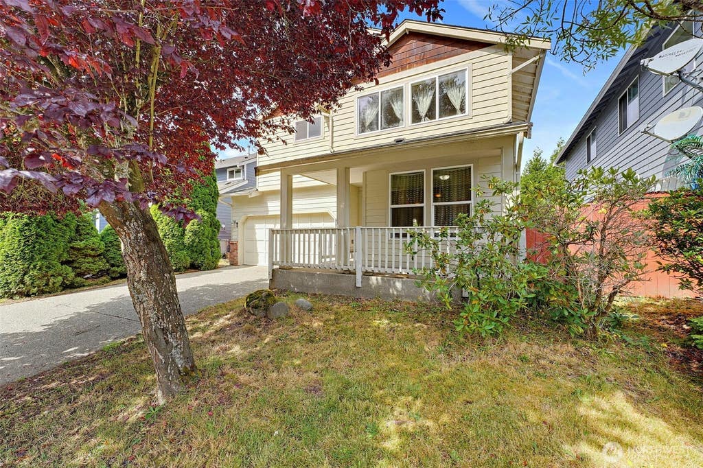 Photo of 32133 37th Place S, Federal Way, WA 98001 (MLS # 2564404)