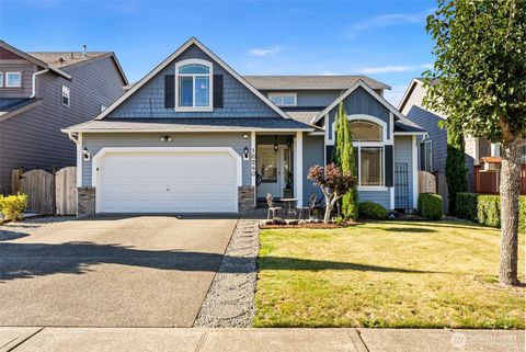 Photo of 18240 73rd Avenue E, Puyallup, WA 98375 (MLS # 2444977)