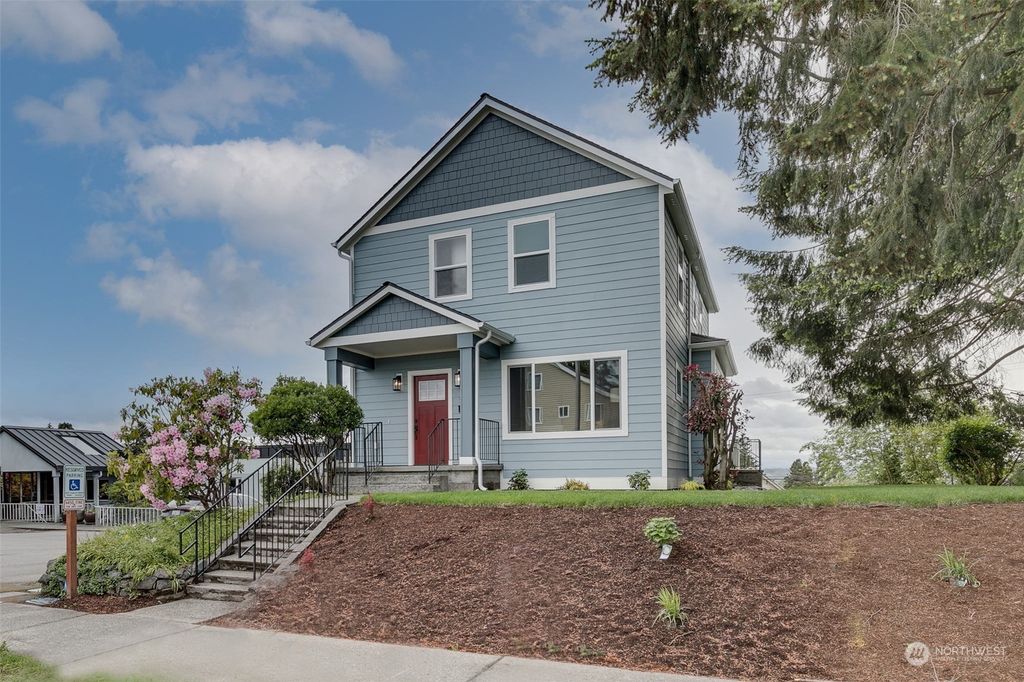 Photo of 3413 Colby Avenue, Everett, WA 98201 (MLS # 2019297)