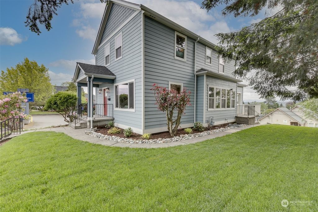 Photo of 3413 Colby Avenue, Everett, WA 98201 (MLS # 2019297)