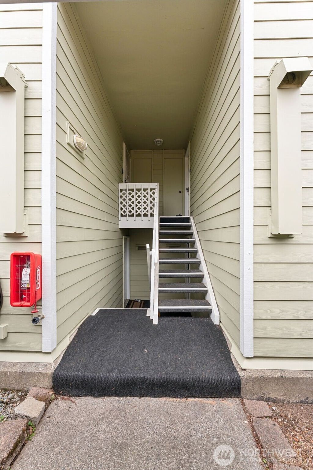 Photo of 2409 S 222nd Street #B14, Des Moines, WA 98198 (MLS # 2428731)
