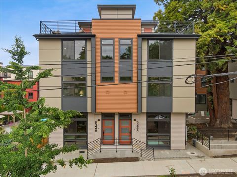 6544 Latona Avenue NE Seattle WA 98115