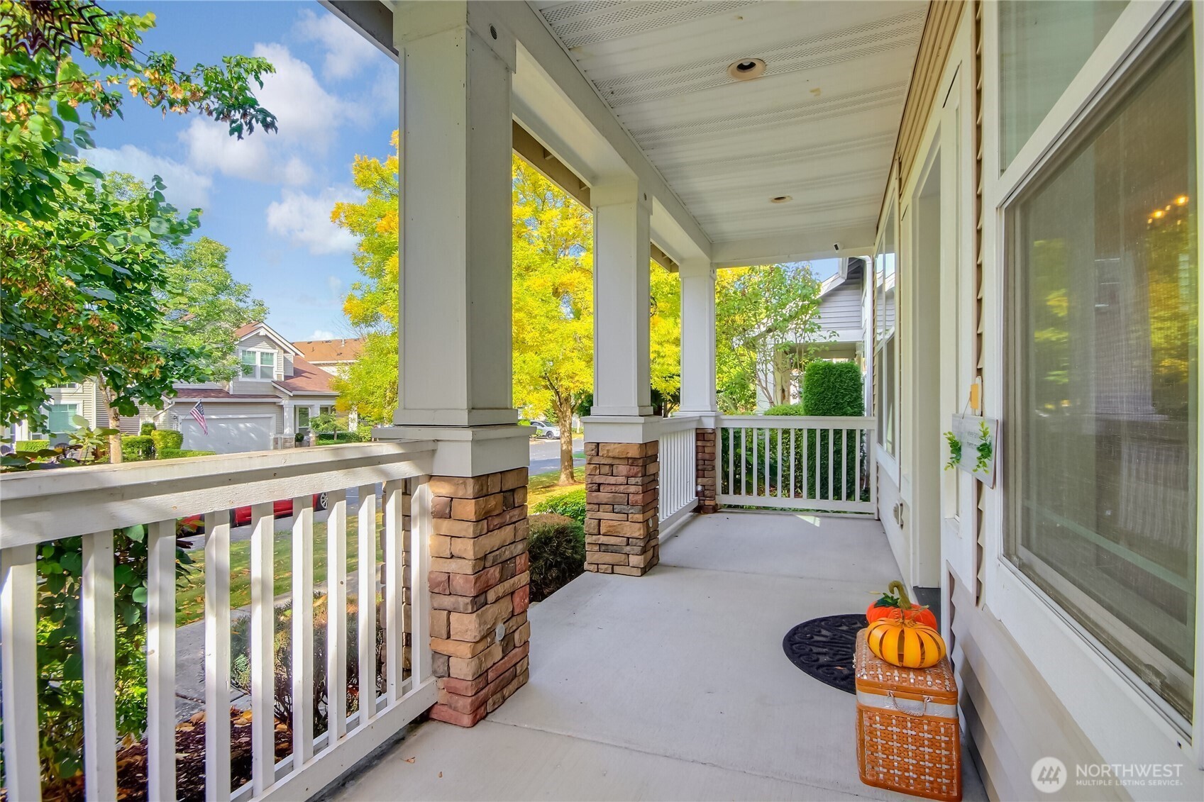 6626 Francis Avenue SE