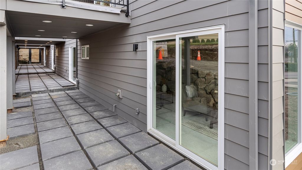 Photo of 6712 NE 185th Street #2, Kenmore, WA 98028 (MLS # 2060406)