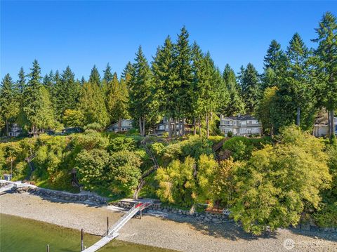 Photo of 13401 Manzanita Road NE, Bainbridge Island, WA 98110 (MLS # 2431822)