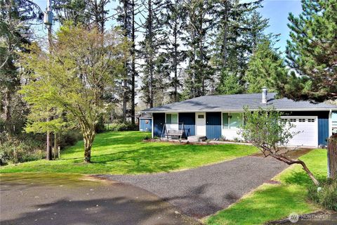 844 Chaco Court SE, Ocean Shores, WA 98569 - MLS#: 2355810