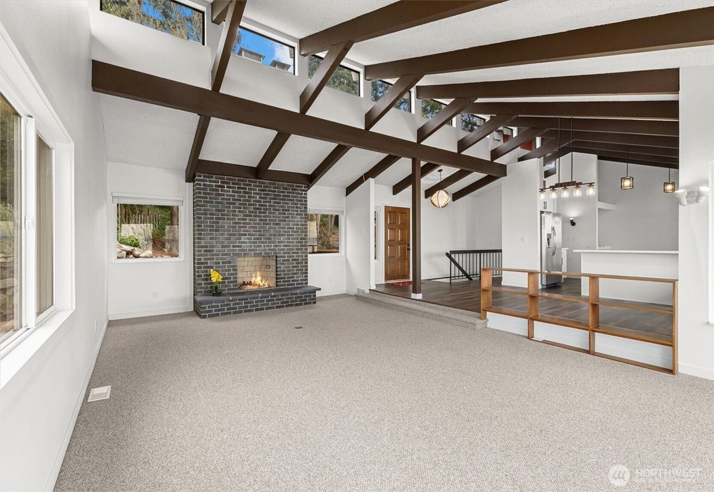 Photo of 123 S 216th Street, Normandy Park, WA 98198 (MLS # 2463698)