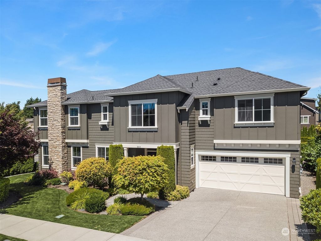 Photo of 302 3rd Avenue S, Kirkland, WA 98033 (MLS # 2141842)