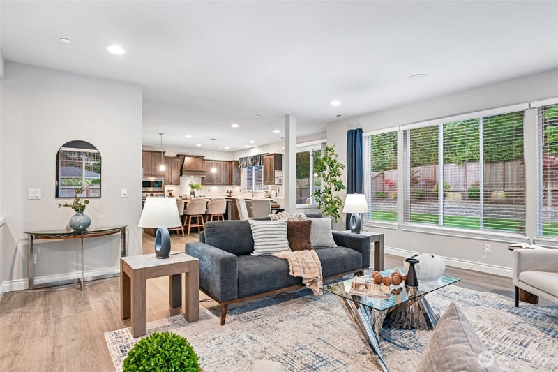 6414 SE 5th Place