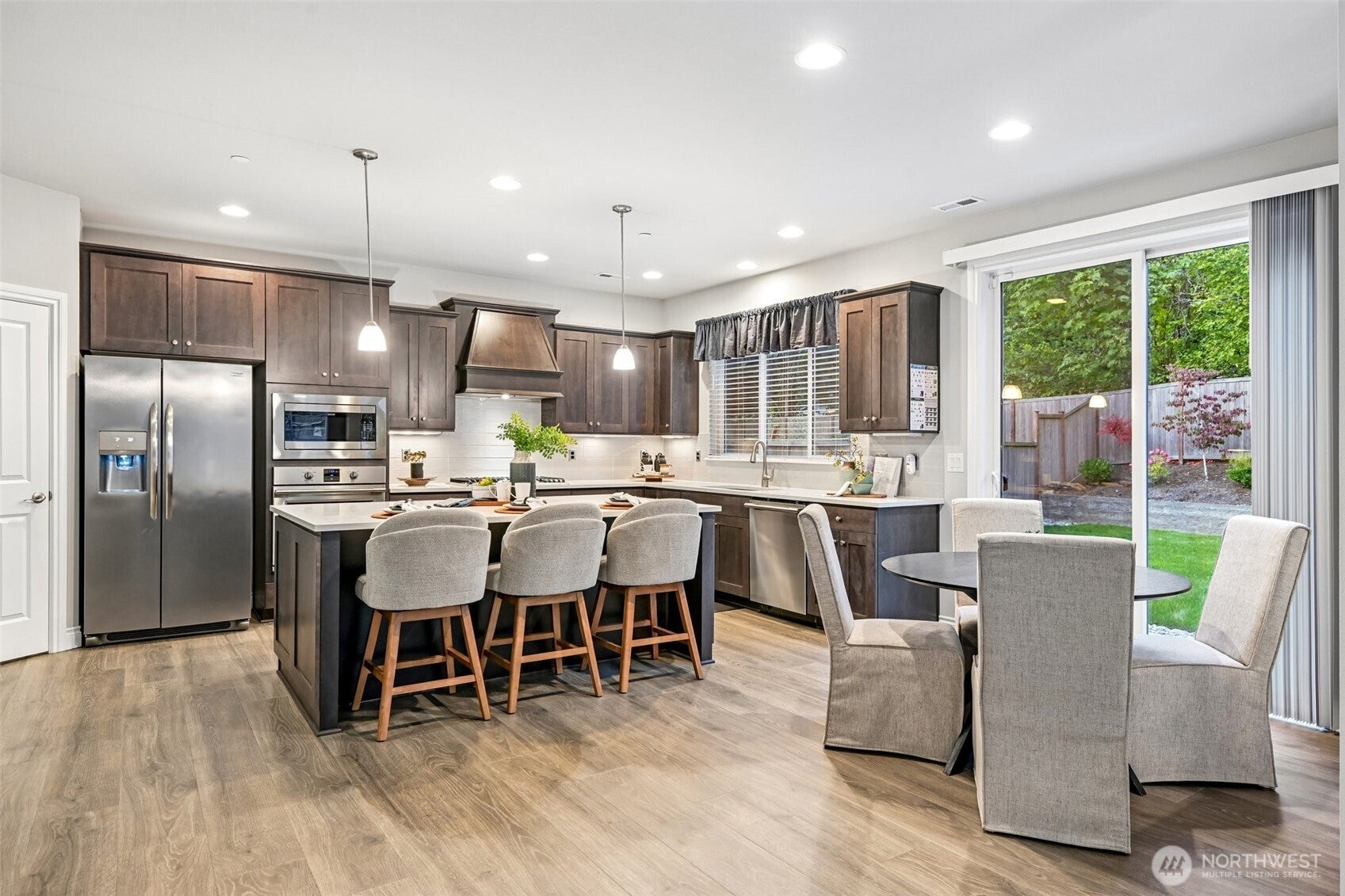 6414 SE 5th Place